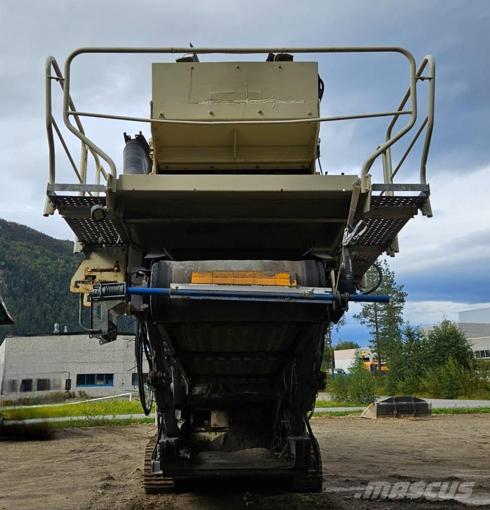 Metso LT 220 D Мобильные дробилки