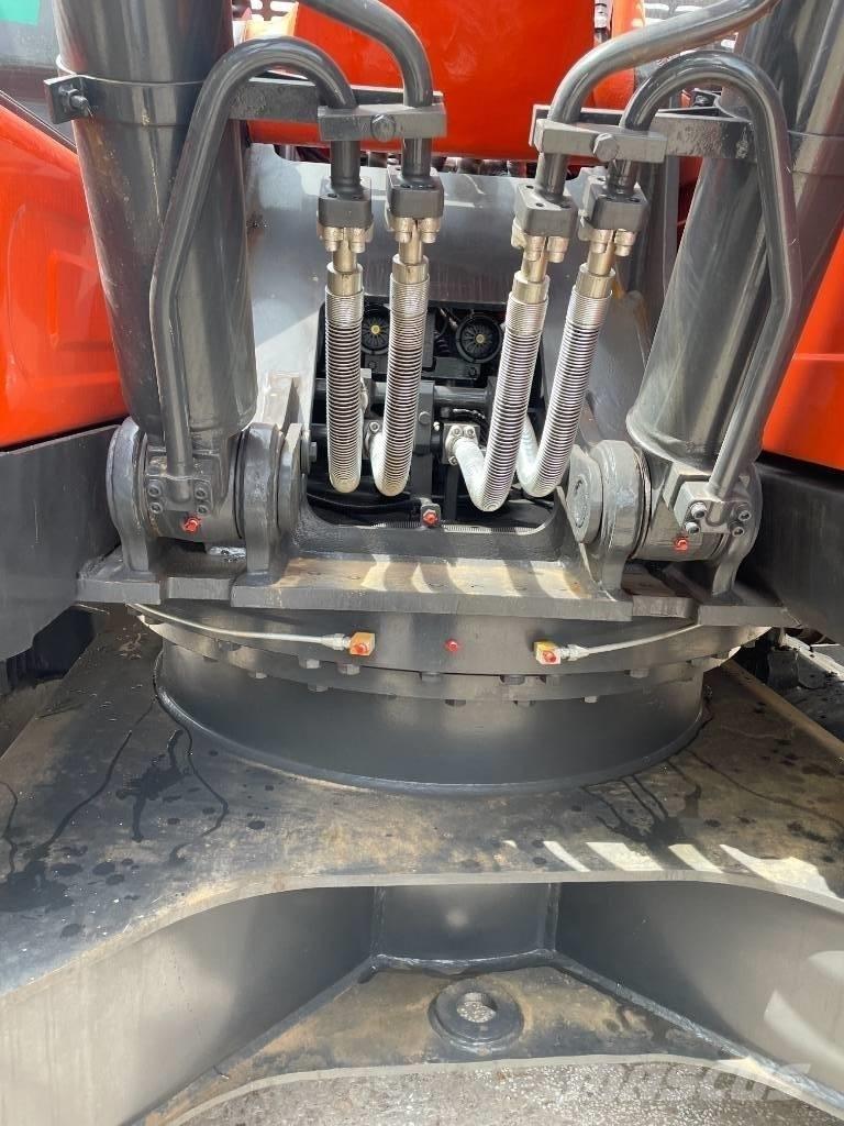 Doosan DX 225 Малые экскаваторы 7т-12т