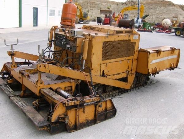Case F25V Асфальтоукладчики