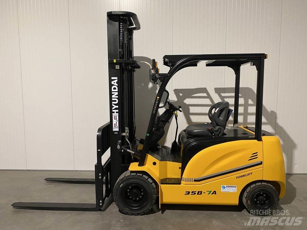 Hyundai 35B-7A Электропогрузчики