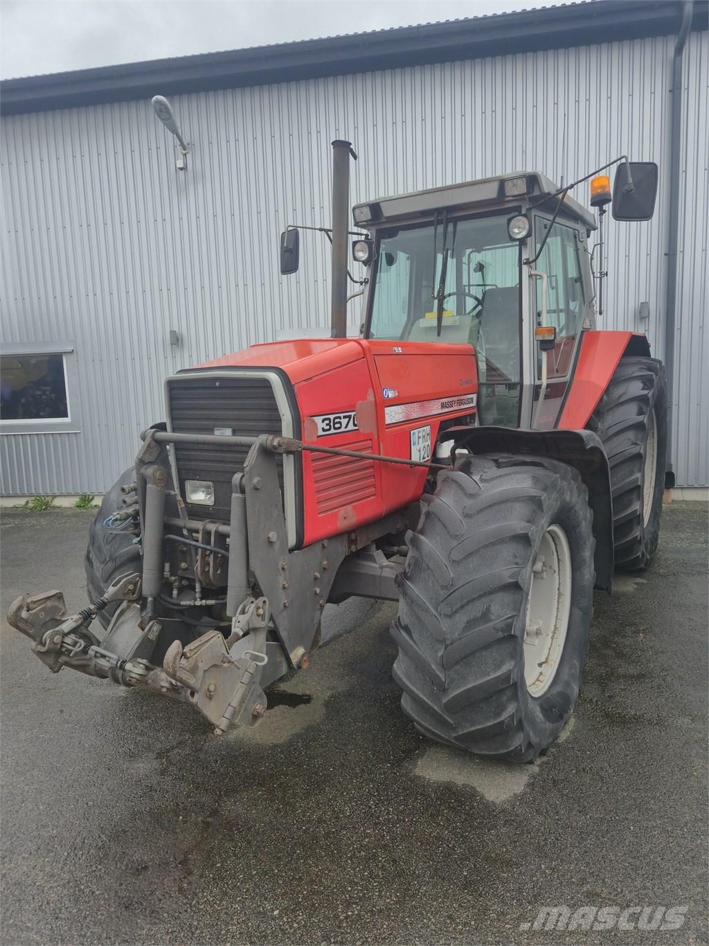 Massey Ferguson 3670 Трактора