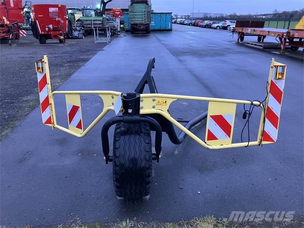 Kemper 400F Комплектующие сельхозмашин для уборки сена