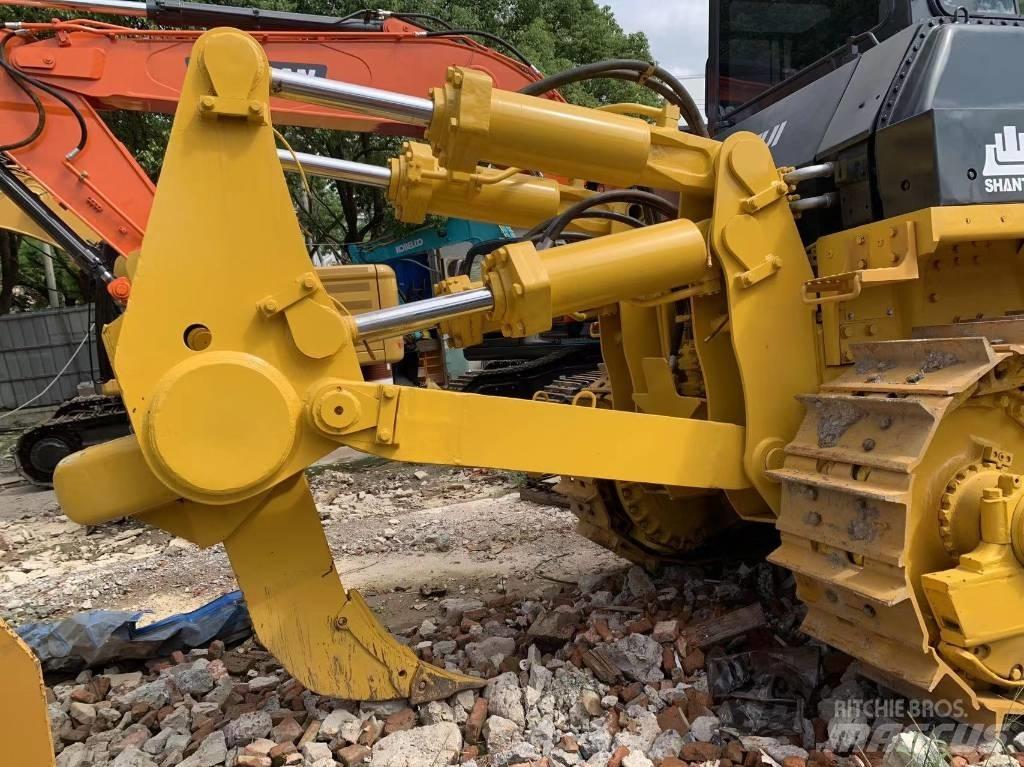 Shantui SD 32 Гусеничные бульдозеры