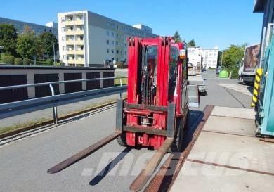 Manitou MI 30 D Дизельные погрузчики