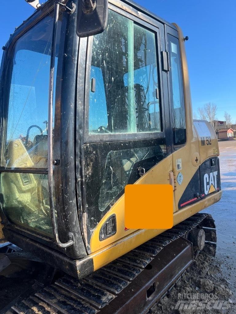 CAT 307 C Малые экскаваторы 7т-12т