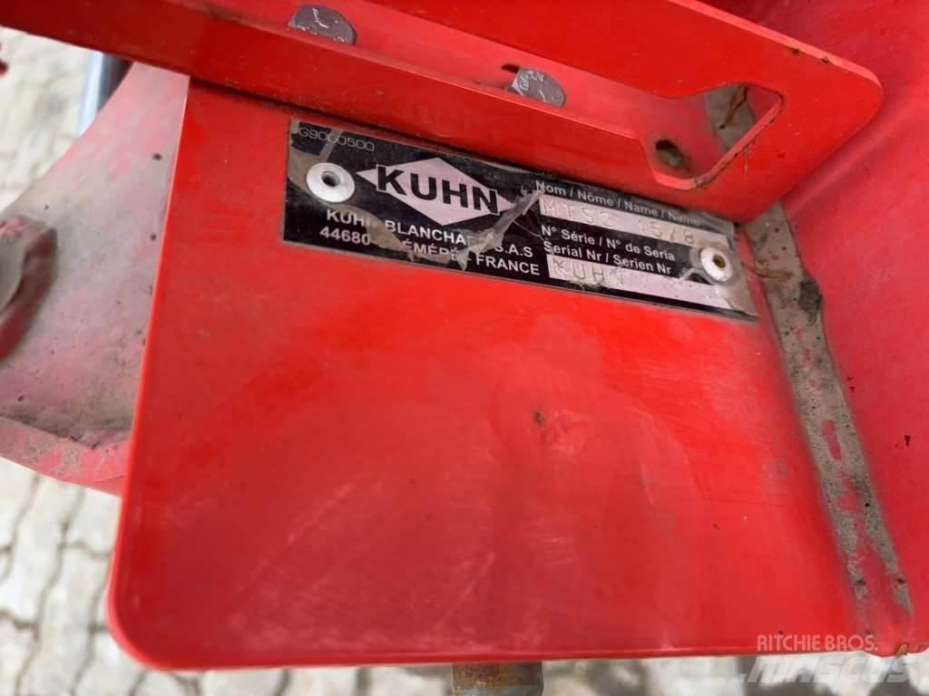 Kuhn Deltis 1302 Прицепные опрыскиватели