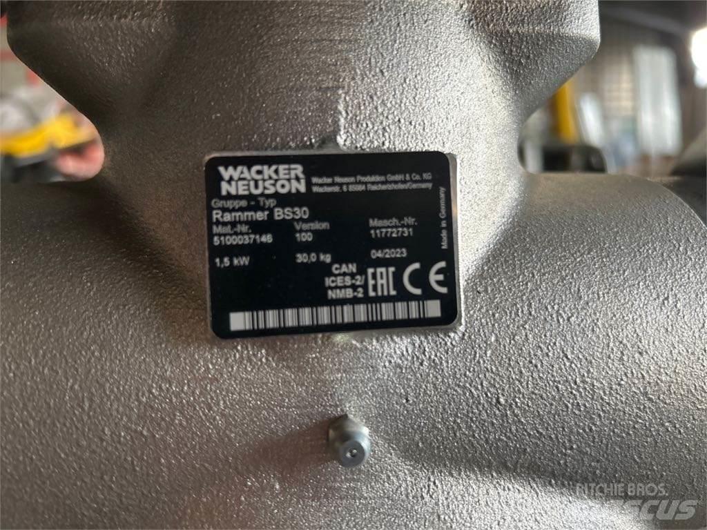 Wacker Neuson BS30 Трамбовщики