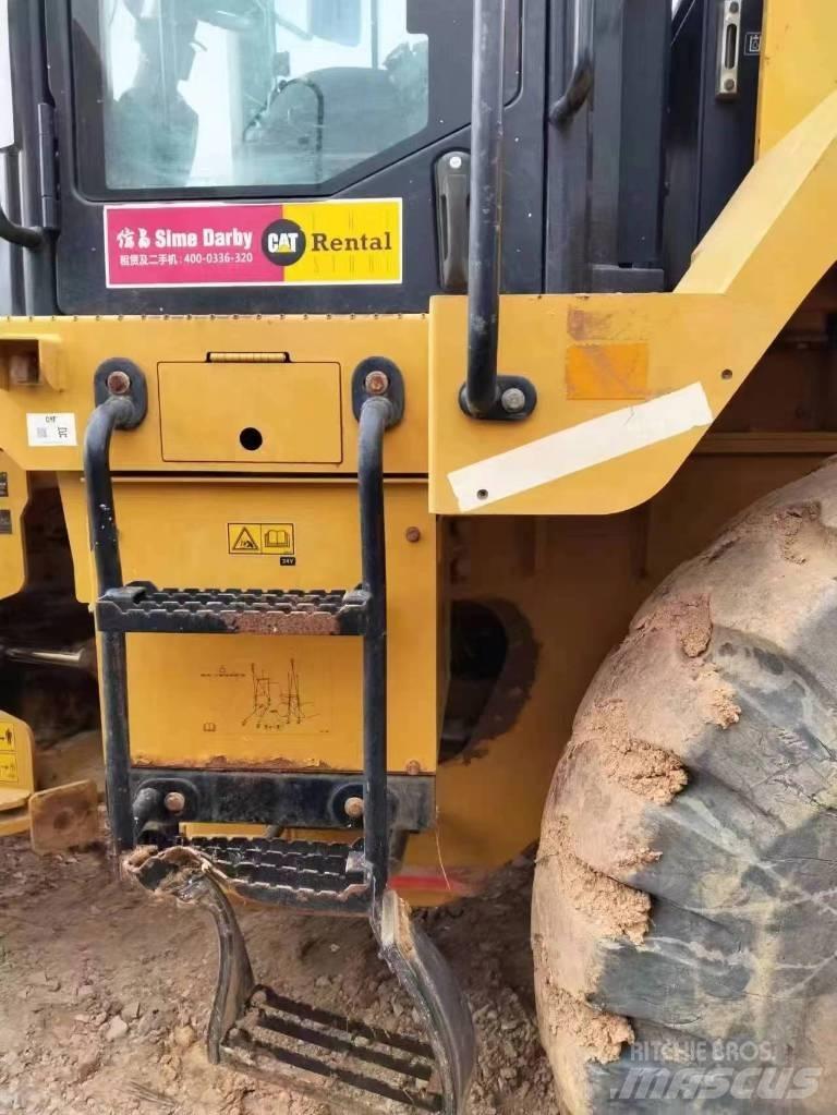 CAT 950GC Фронтальные погрузчики