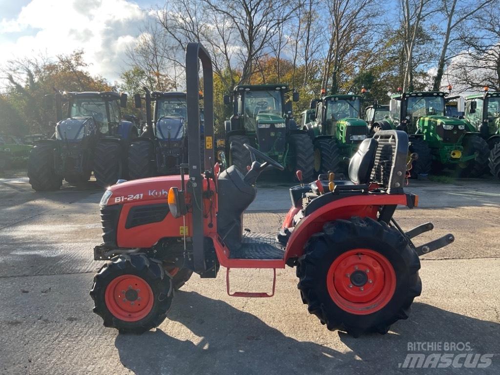 Kubota B 1241 Трактора