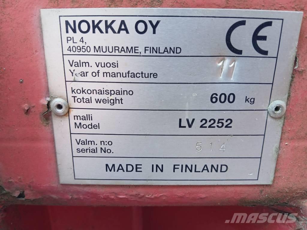 Esko 2252 Снегоуборщики