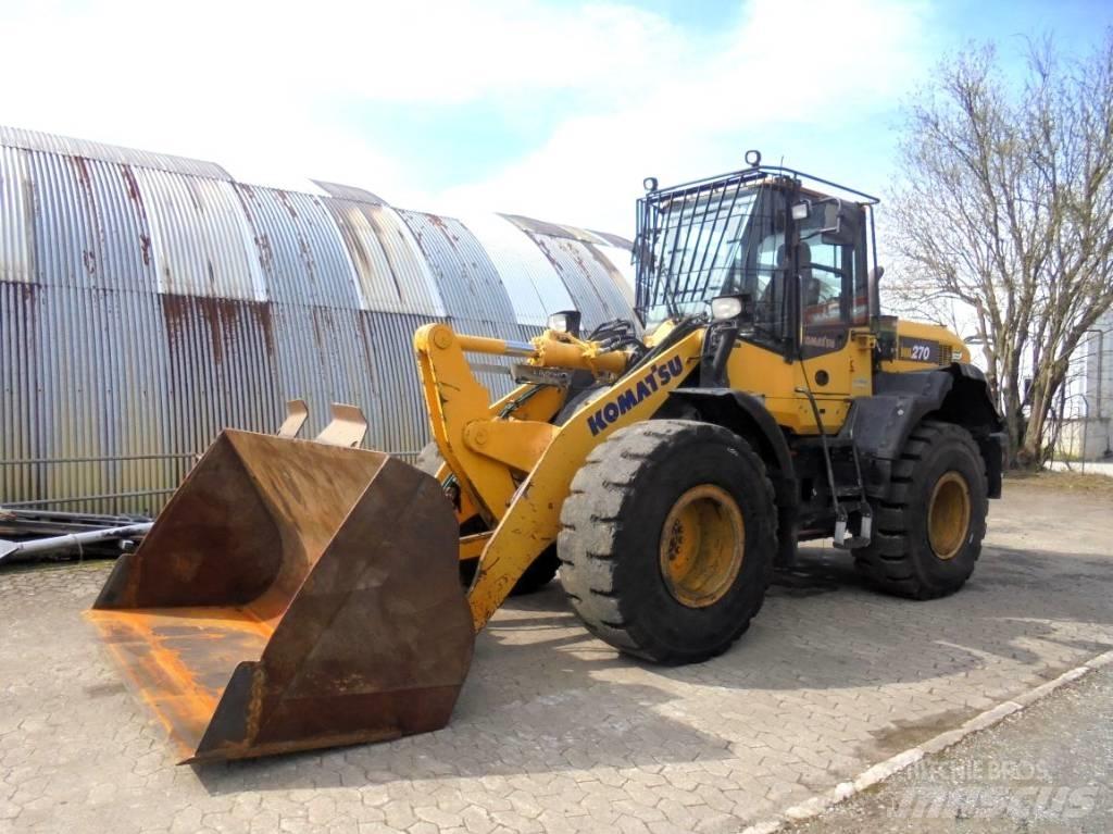 Komatsu WA 270-7 Фронтальные погрузчики
