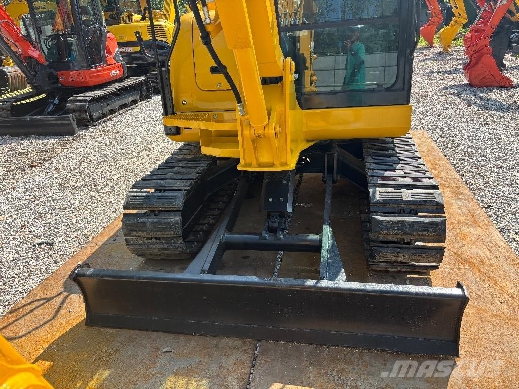Komatsu PC 56-7 Мини-экскаваторы