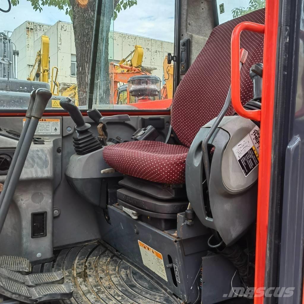 Kubota KX 185-3 Гусеничные экскаваторы