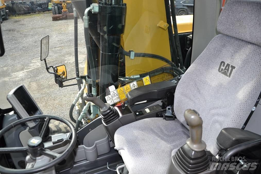 CAT M 315 D Колёсные экскаваторы