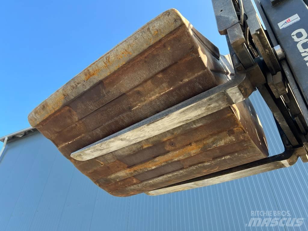 OilQuick OQ70/55 Ковши