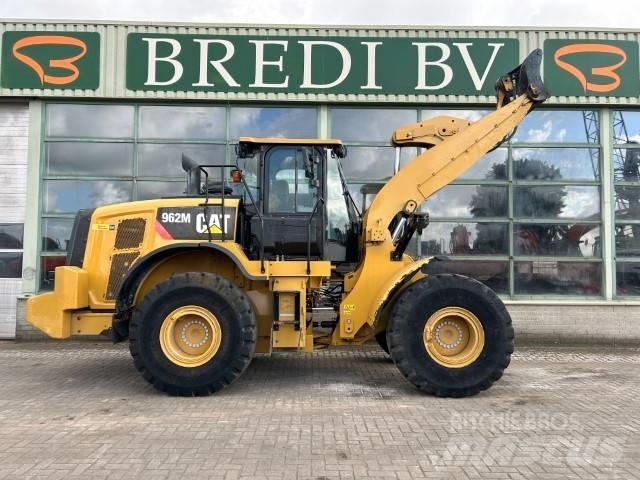 CAT 962 M Фронтальные погрузчики