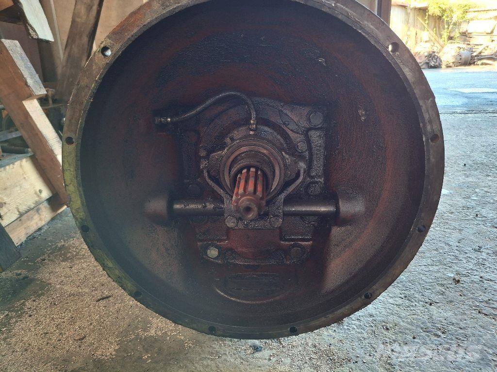 Volvo SR62 Коробки передач