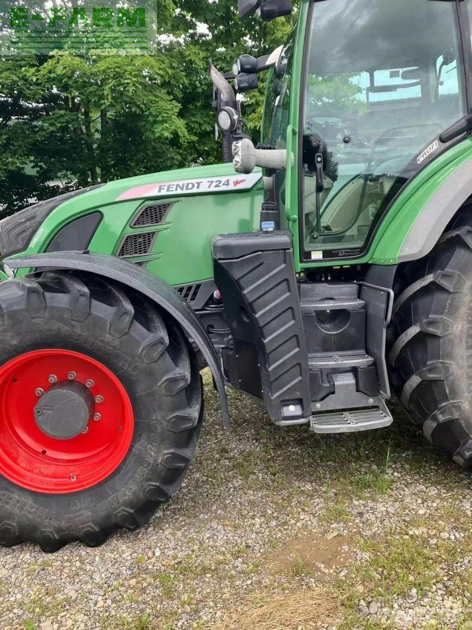 Fendt 724 vario Трактора