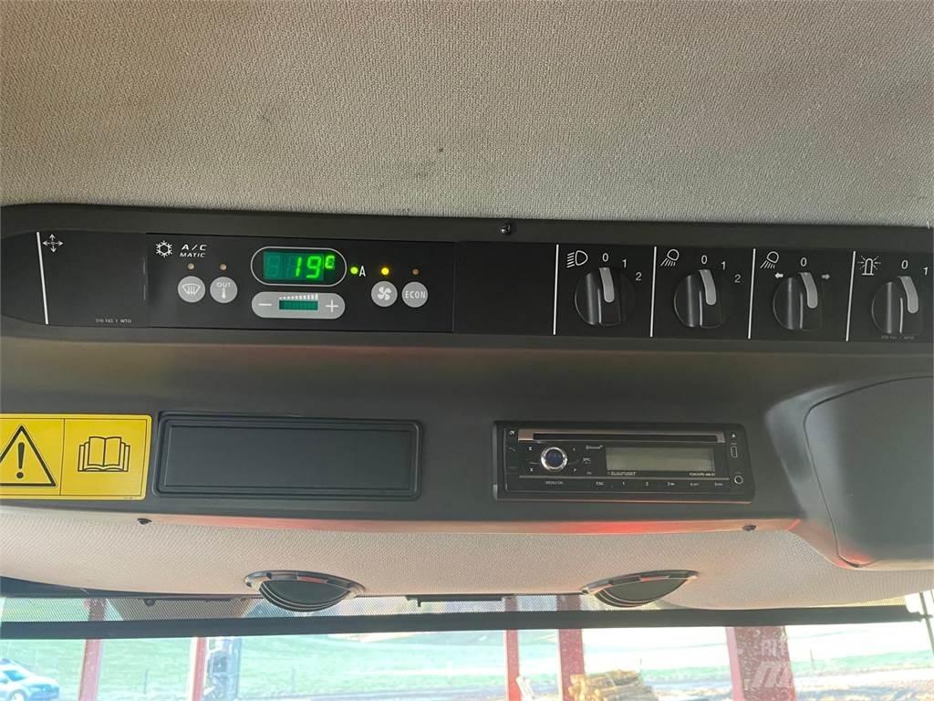 CLAAS JAGUAR 830 Прицепные кормоуборочные комбайны