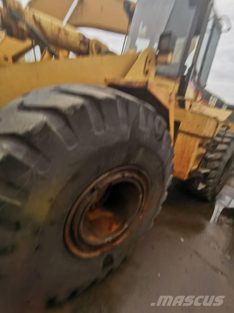 CAT 966F Фронтальные погрузчики