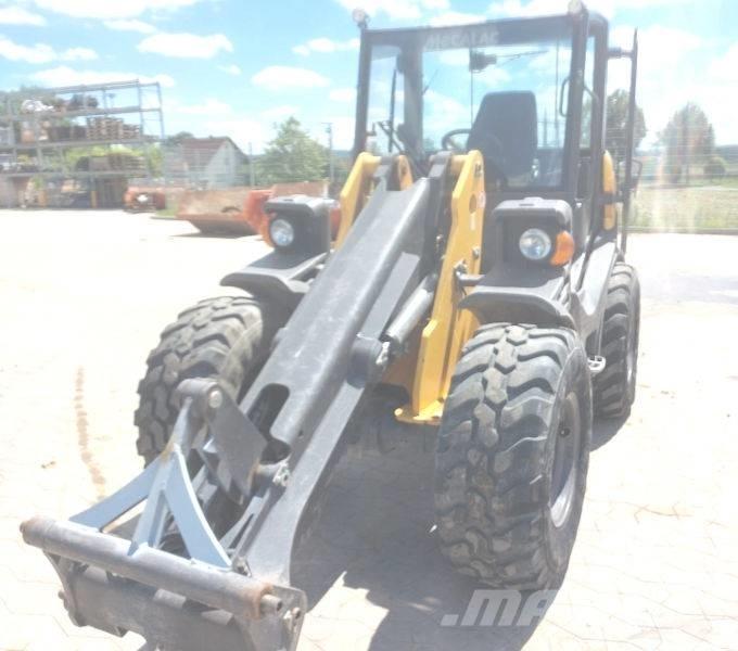 Mecalac AX 1000 Мини-погрузчики