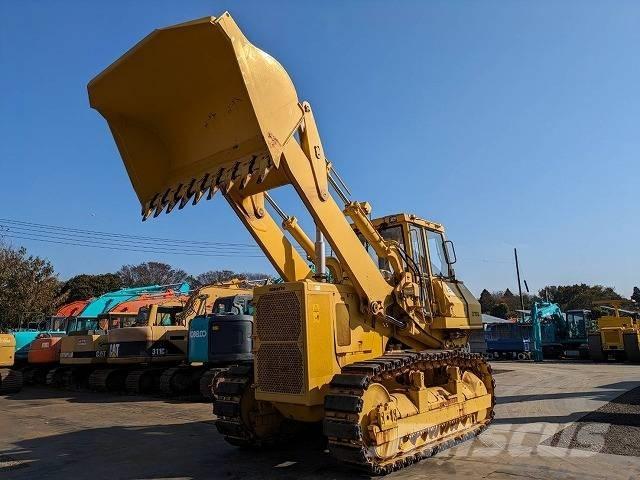 Komatsu D 75 S-5 Гусеничные фронтальные погрузчики