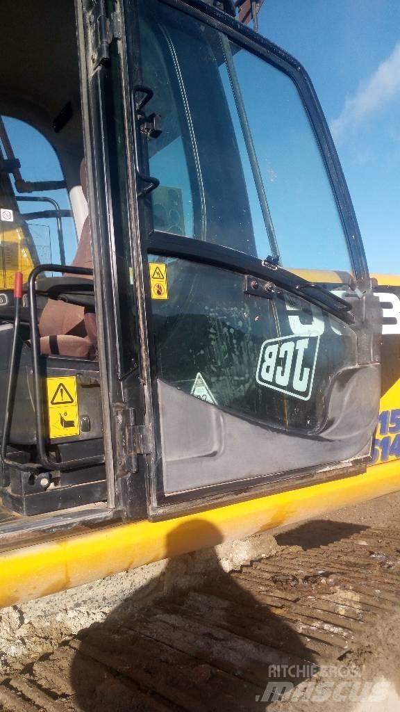 JCB JS 220 LC Гусеничные экскаваторы