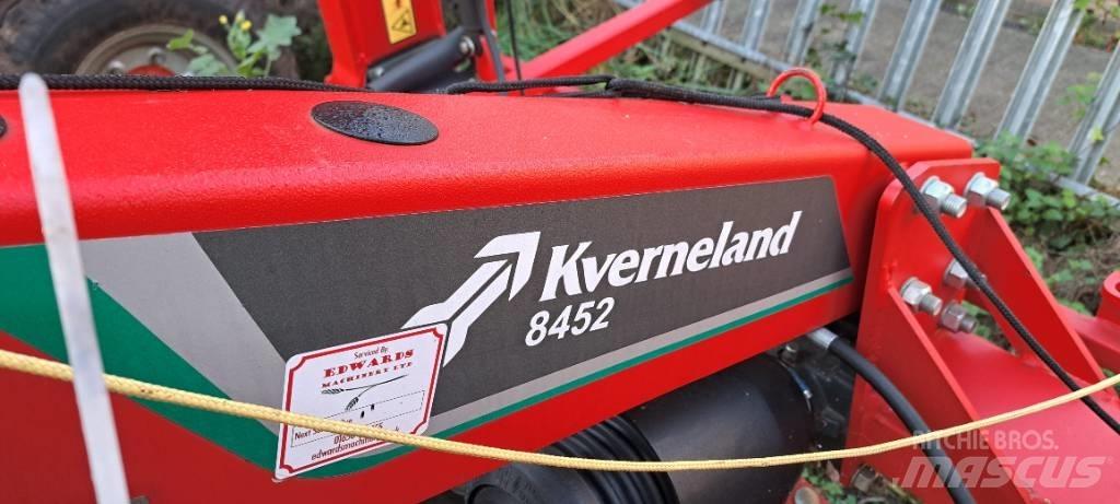 Kverneland 8452 Грабли-ворошилки