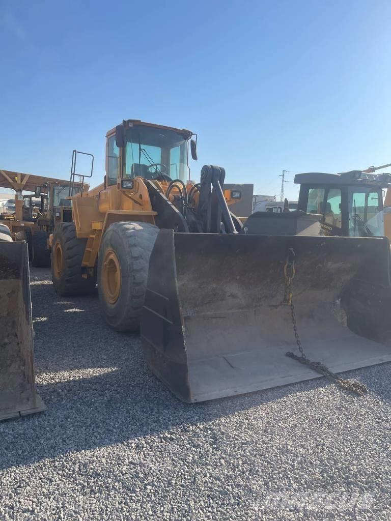 Volvo L 180 E Фронтальные погрузчики