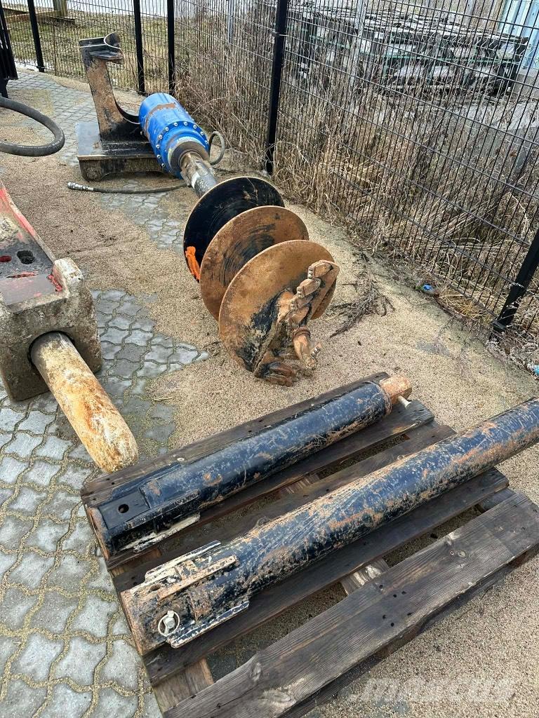 Auger Torque Jordbor Гусеничные буровые установки