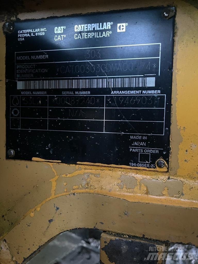 CAT 303 CR Мини-экскаваторы