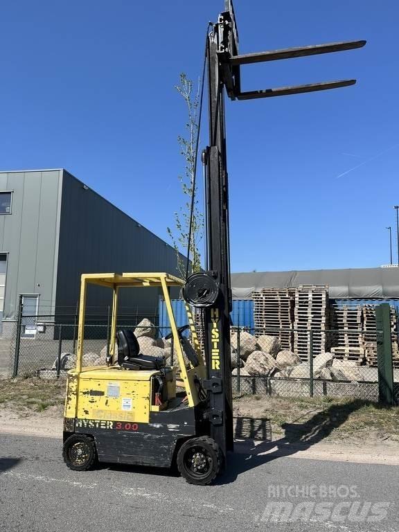 Hyster e3.00xl Электропогрузчики