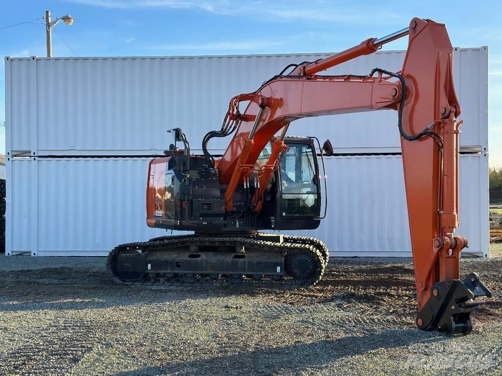 Hitachi ZX225US-6 Гусеничные экскаваторы