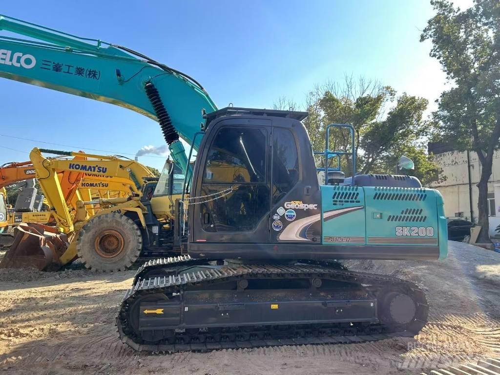 Kobelco SK 200-8 Гусеничные экскаваторы