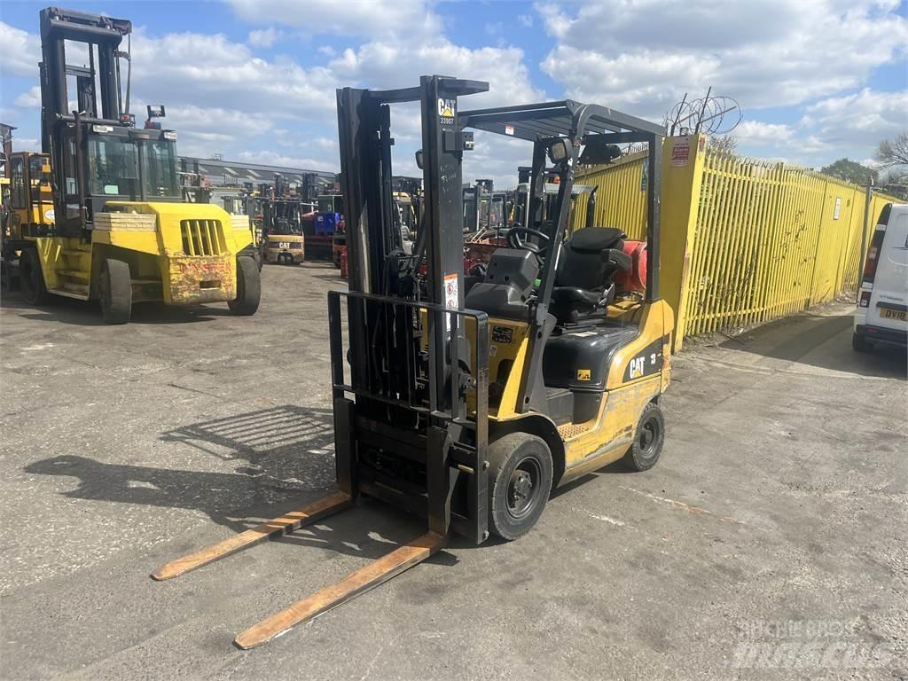 CAT GP18NT Газовые погрузчики