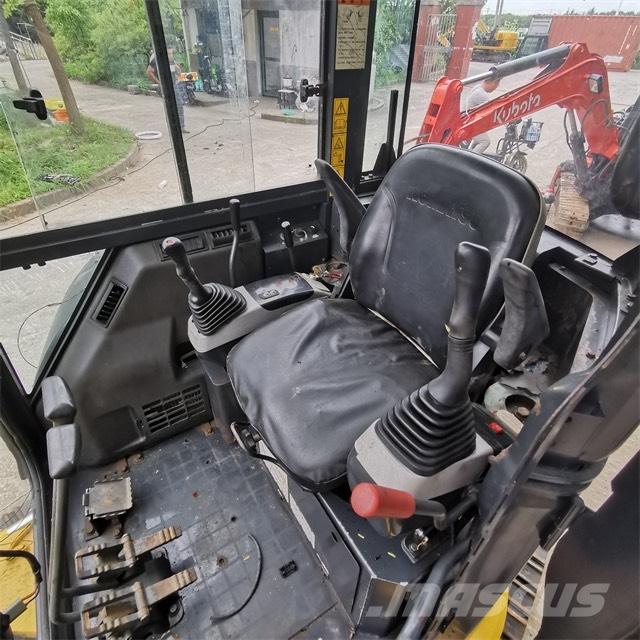 Komatsu PC 35 M-2 Мини-экскаваторы