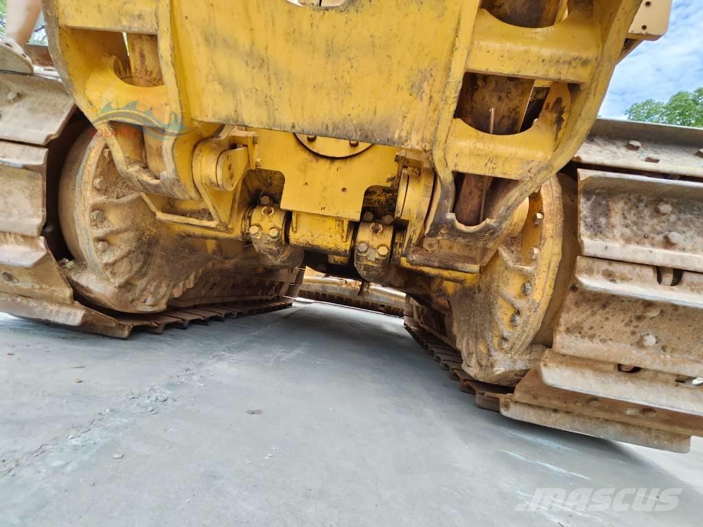 Shantui SD 22 Гусеничные бульдозеры