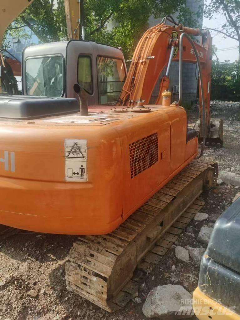 Hitachi ZX 120 Гусеничные экскаваторы