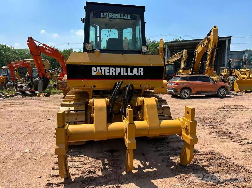 CAT D 6 G Гусеничные бульдозеры