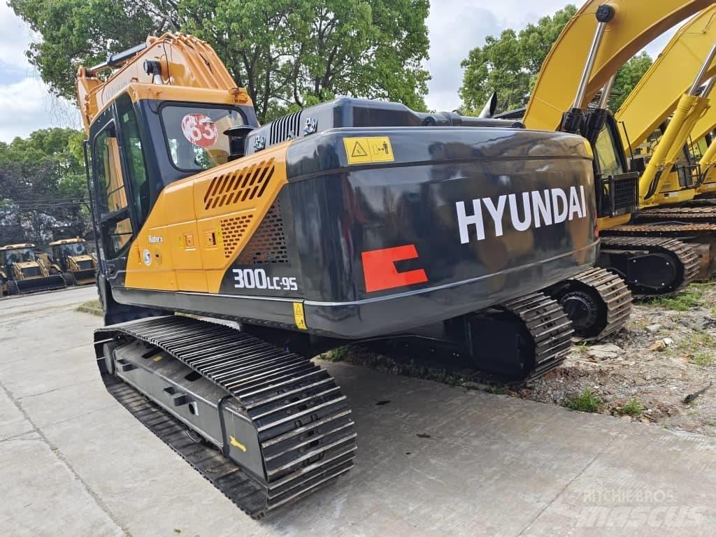 Hyundai 330LC-9S Гусеничные экскаваторы