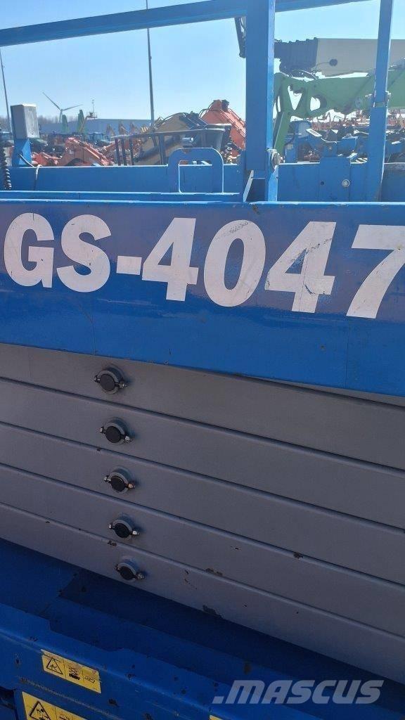 GENIE GS4047 Ножничные подъемники