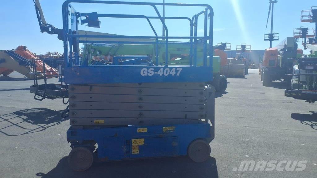 GENIE GS4047 Ножничные подъемники