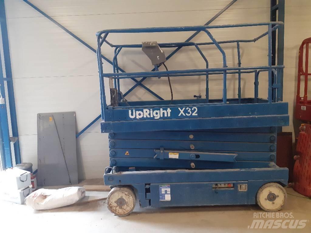 UpRight X 32 Ножничные подъемники