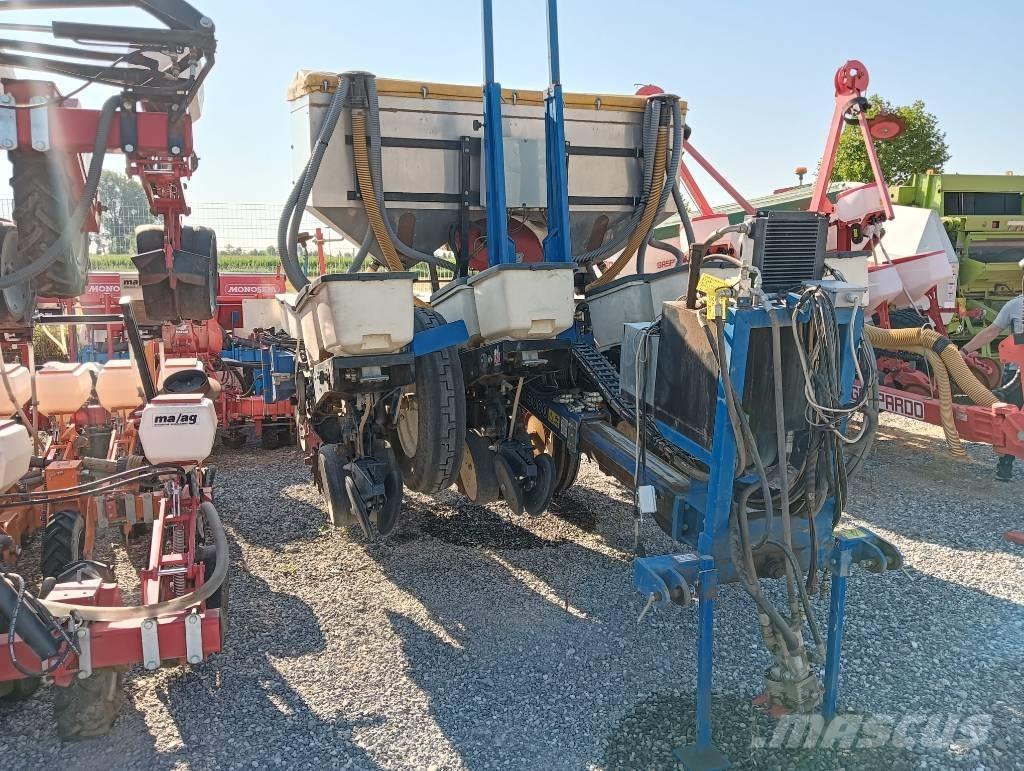 Kinze 3000 Сажалки