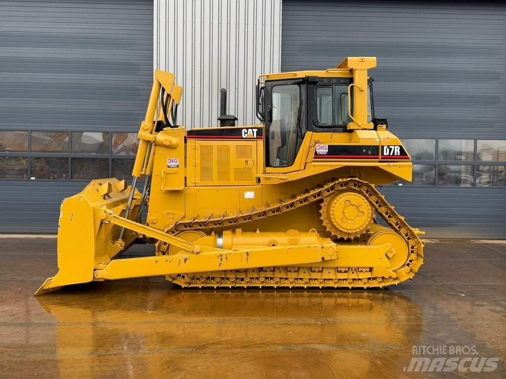 CAT D7R Гусеничные бульдозеры