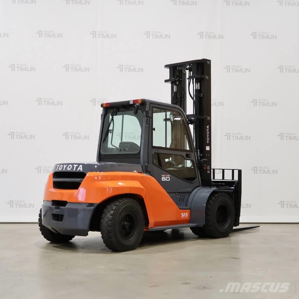 Toyota 40-8FD60N Дизельные погрузчики
