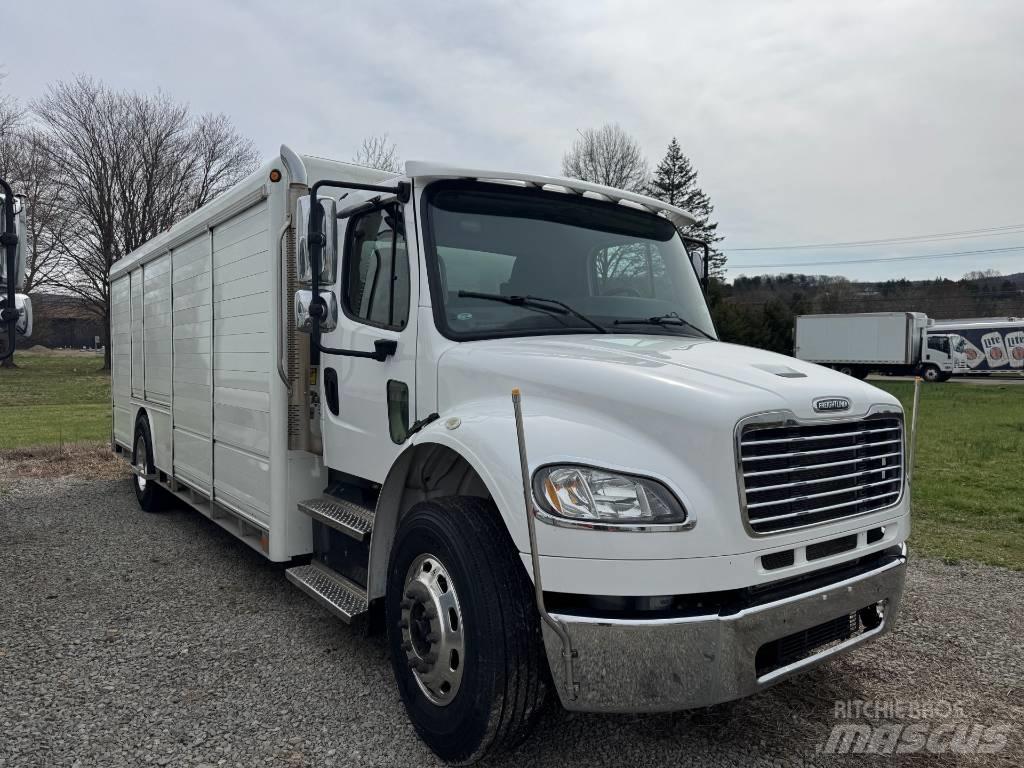 Freightliner M2 Грузовики для доставки напитков