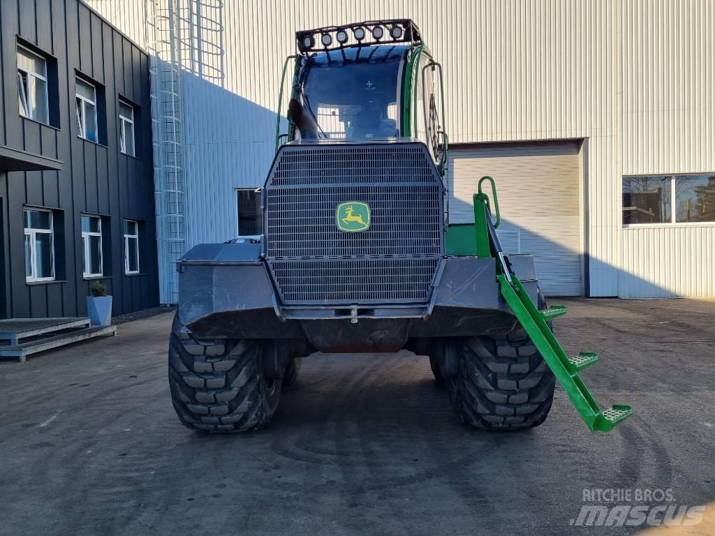 John Deere 1010 G Форвардеры