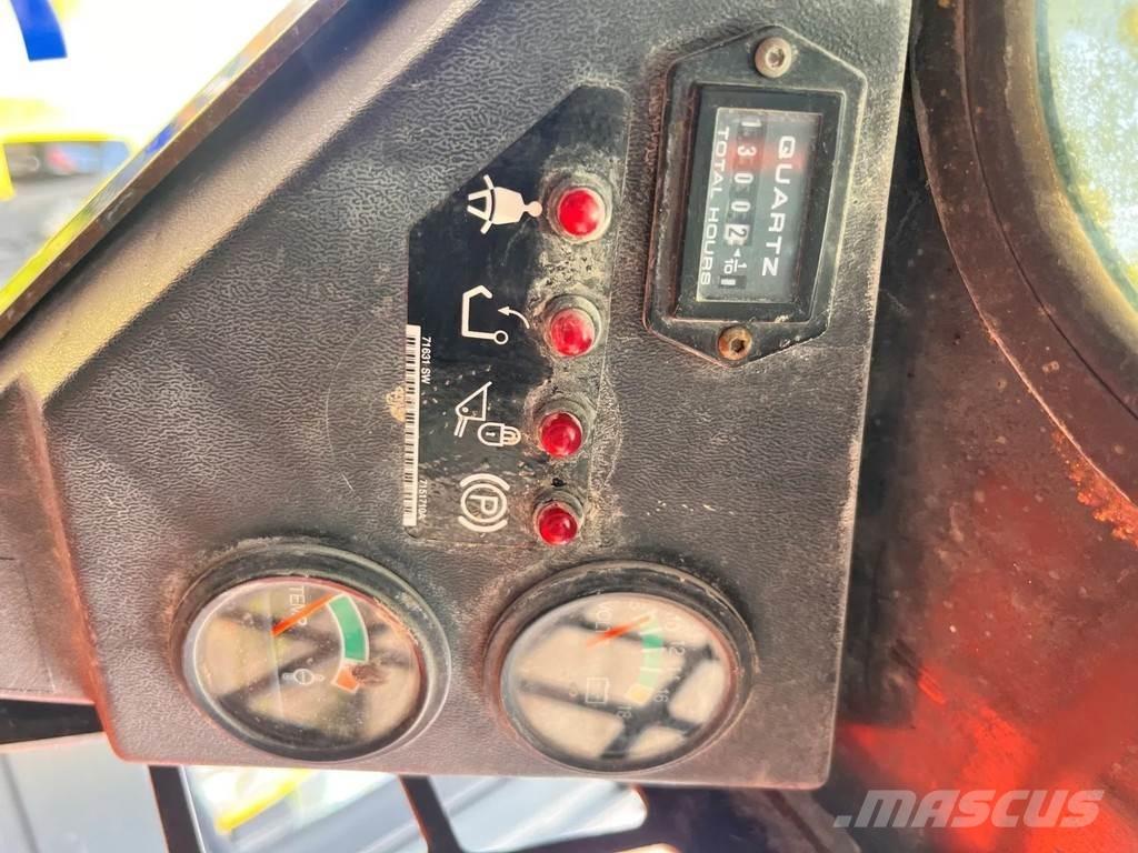 Bobcat S70 Мини-погрузчики