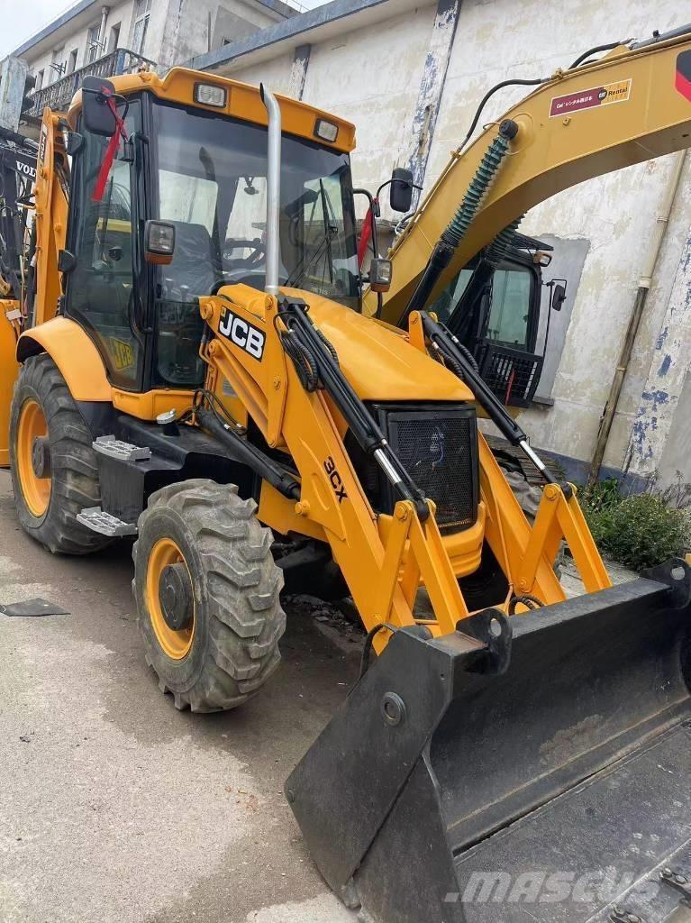 JCB 3CX Экскаваторы-погрузчики